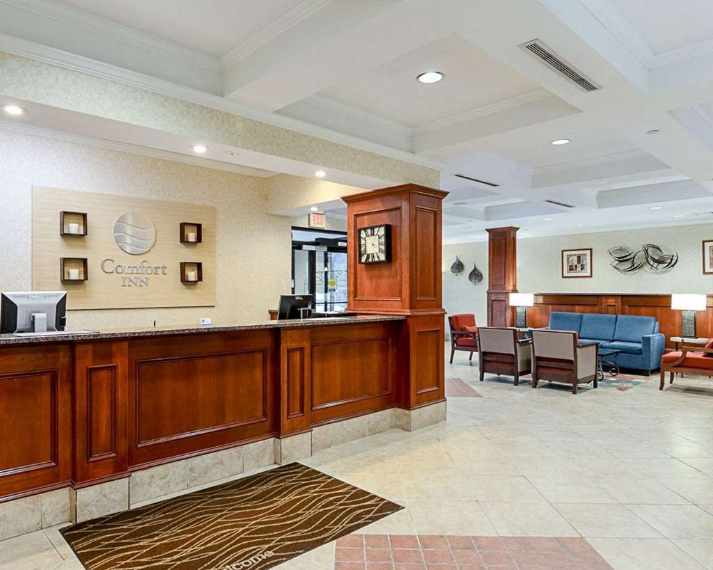 Fairfield Inn & Suites By Marriott Alexandria West/Mark Center Bagian luar foto