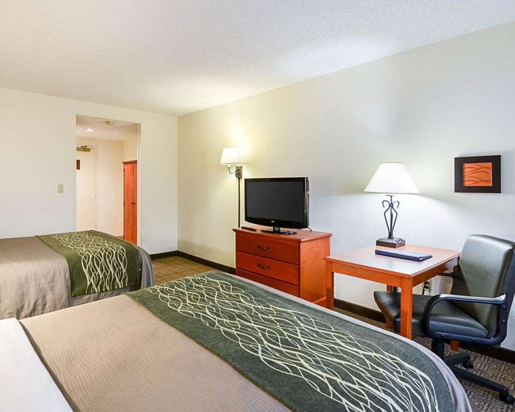 Fairfield Inn & Suites By Marriott Alexandria West/Mark Center Bagian luar foto