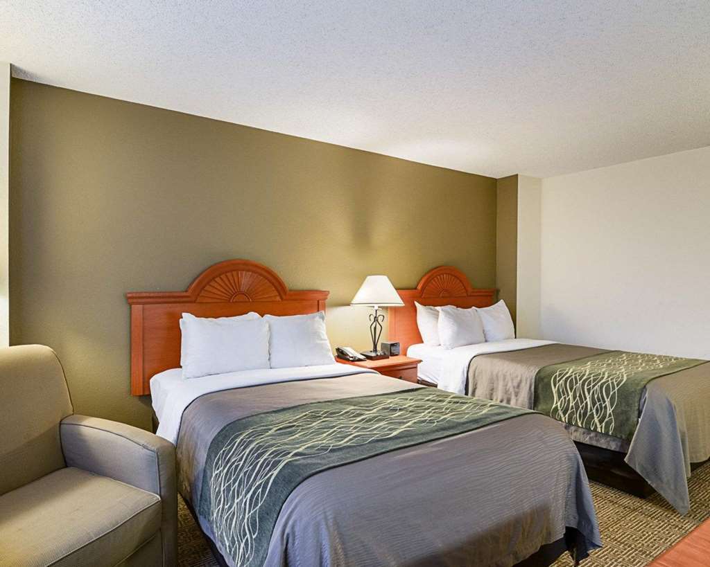 Fairfield Inn & Suites By Marriott Alexandria West/Mark Center Bagian luar foto